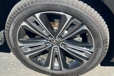 2023 Toyota bZ4X Limited