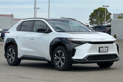 2024 Toyota bZ4X XLE