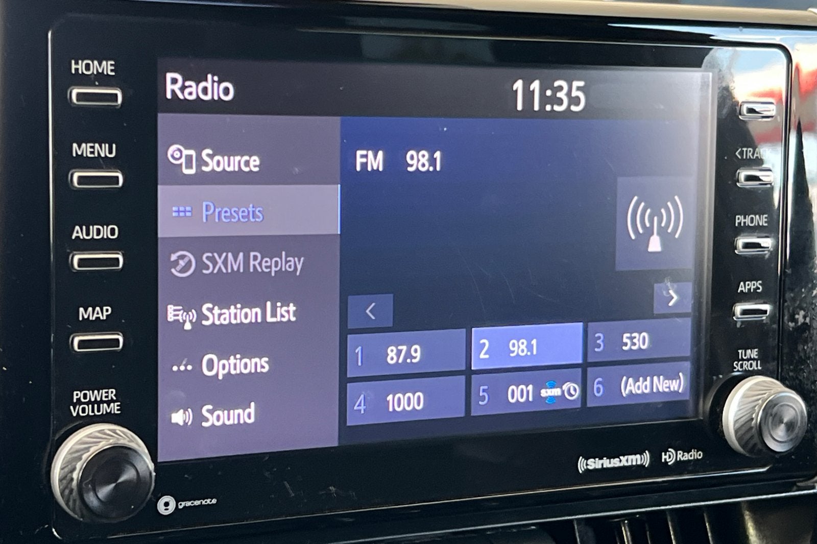 2019 Toyota RAV4 Hybrid XSE