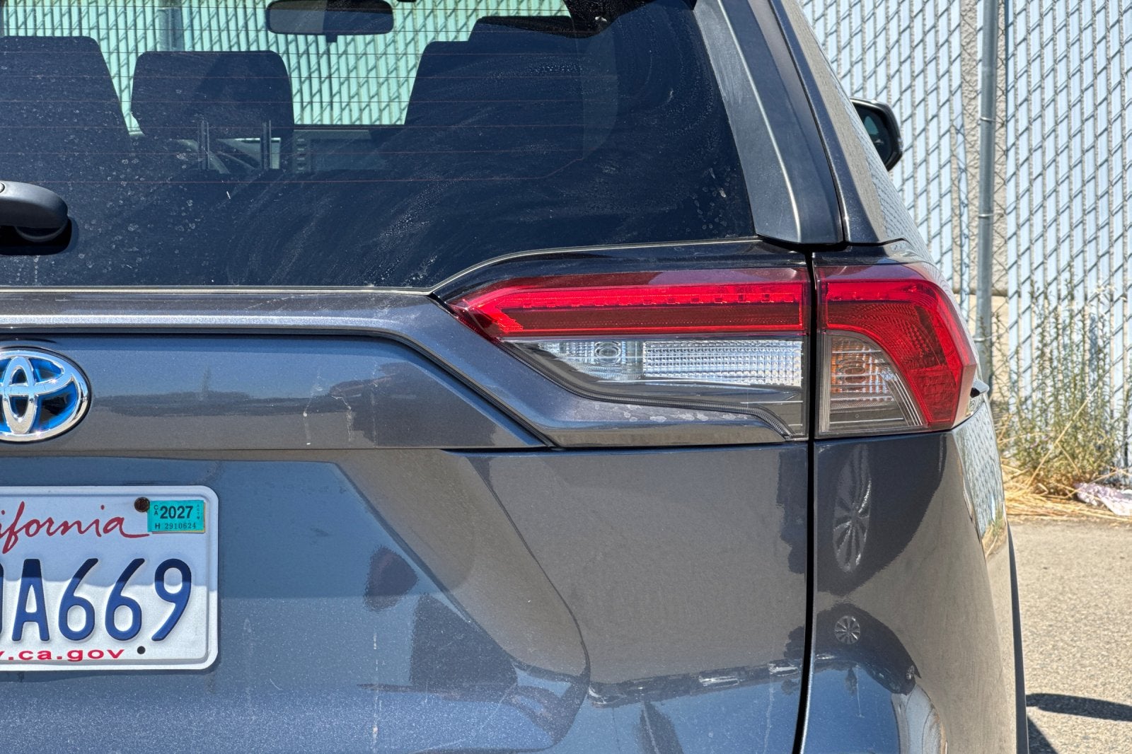 2020 Toyota RAV4 Hybrid LE