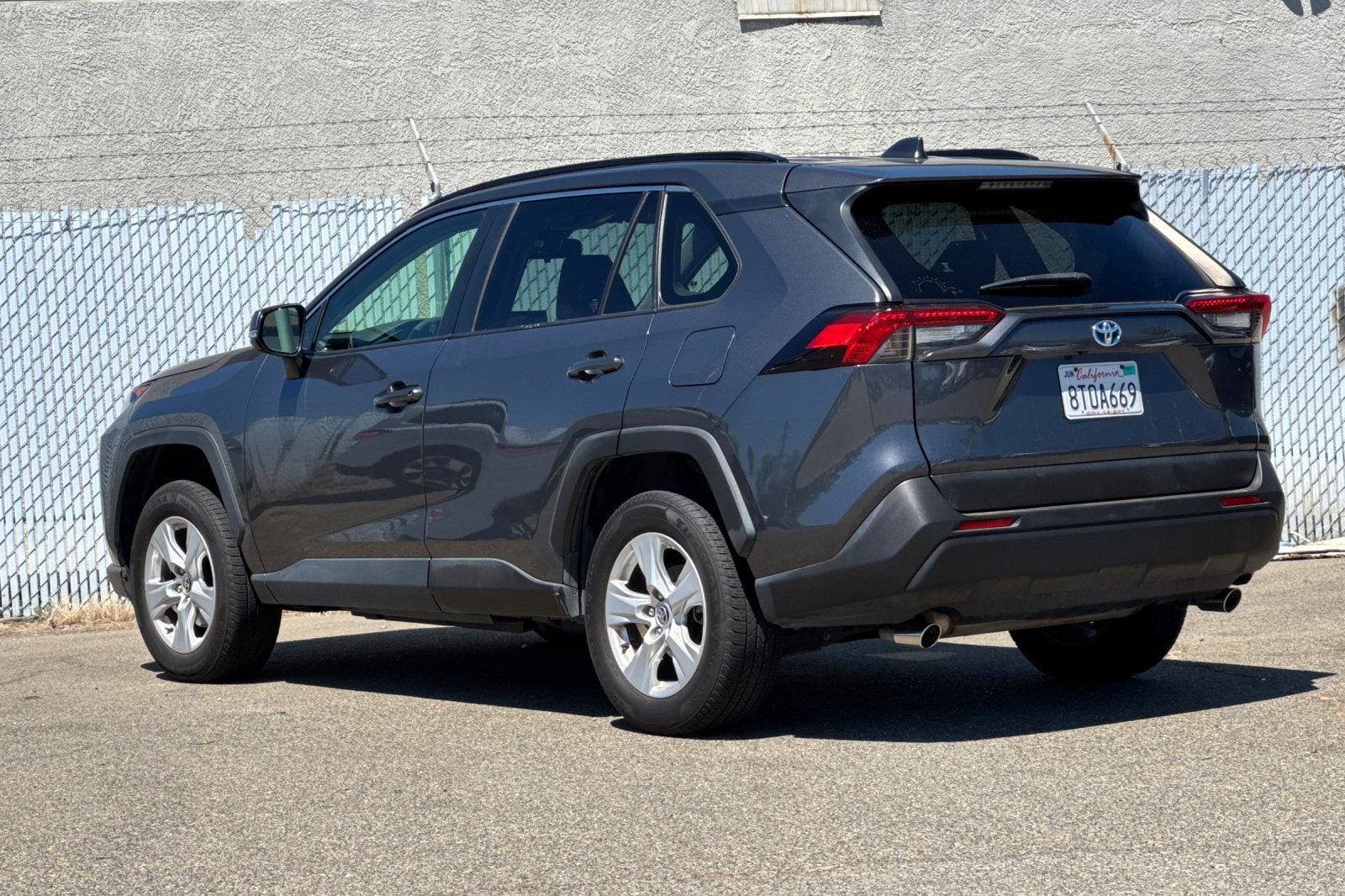 2020 Toyota RAV4 Hybrid LE
