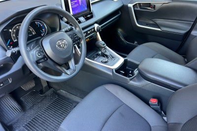 2025 Toyota RAV4 Hybrid LE