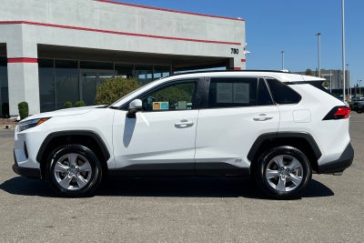 2025 Toyota RAV4 Hybrid LE