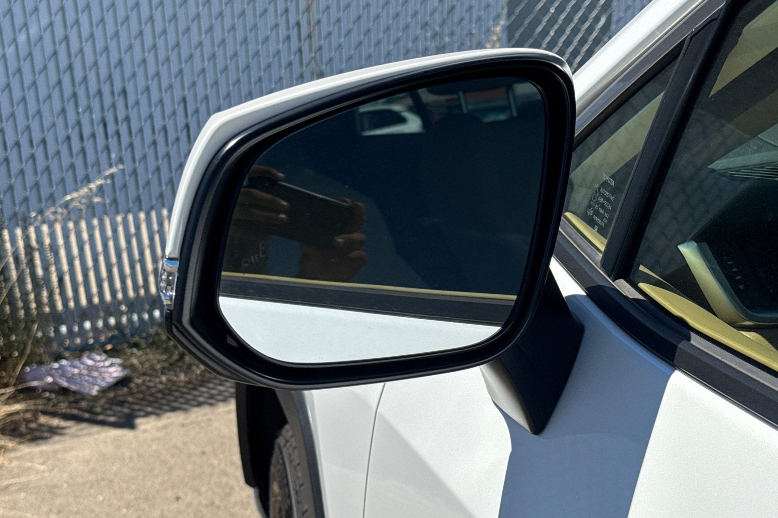 2020 Toyota RAV4 Hybrid LE