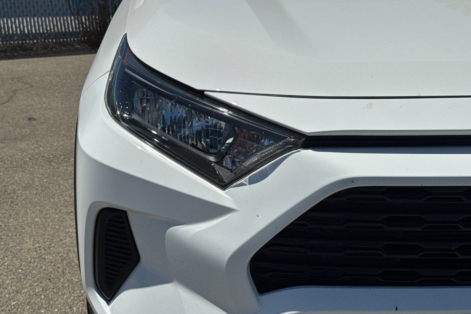 2020 Toyota RAV4 Hybrid LE