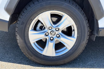 2020 Toyota RAV4 Hybrid LE