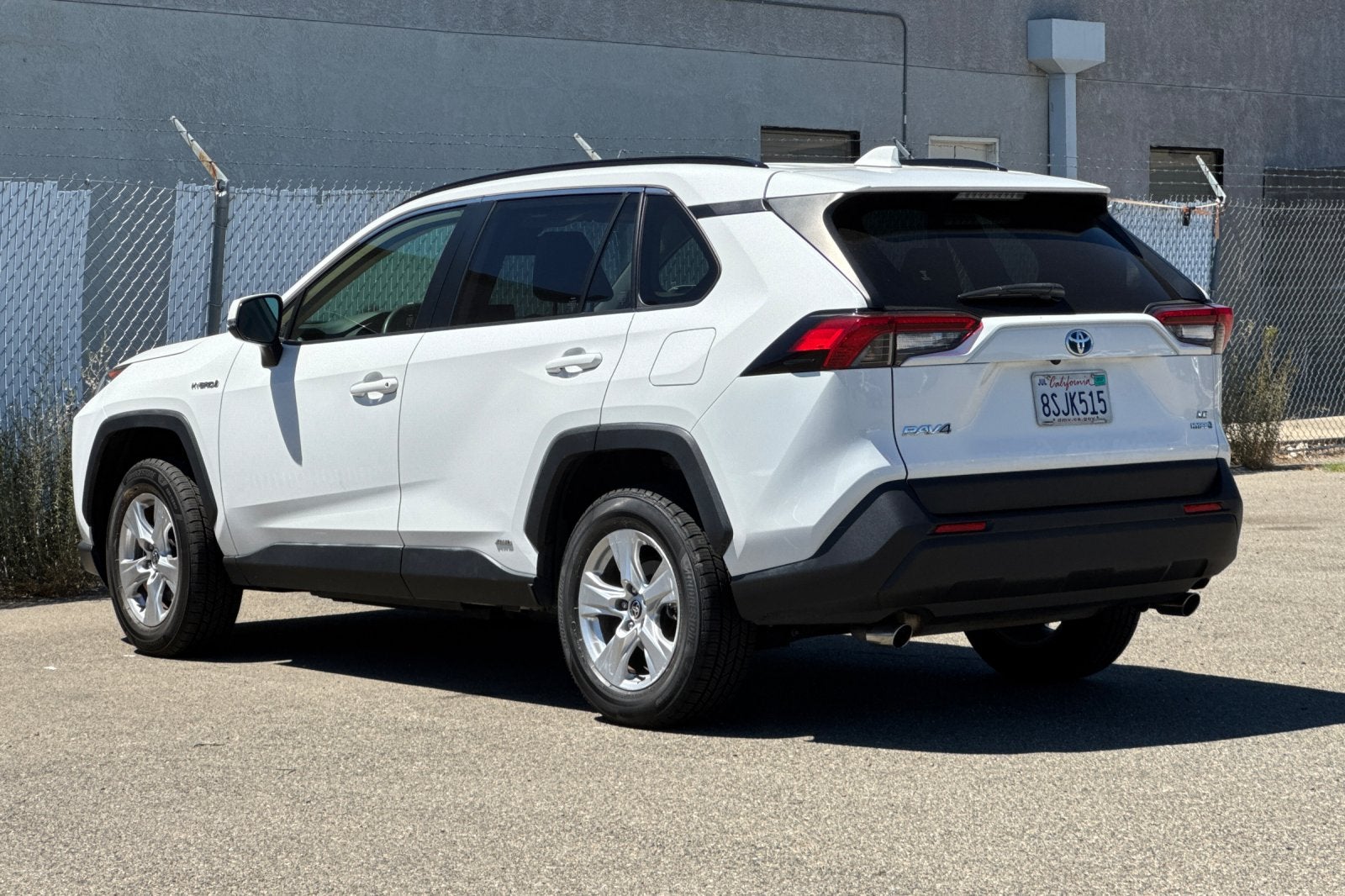 2020 Toyota RAV4 Hybrid LE