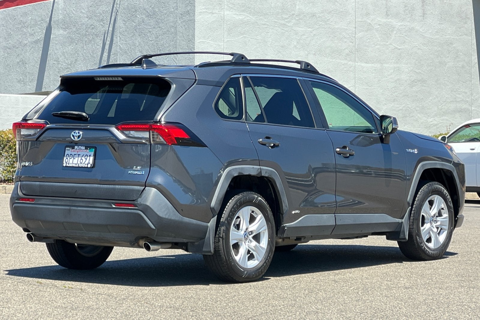 2020 Toyota RAV4 Hybrid LE