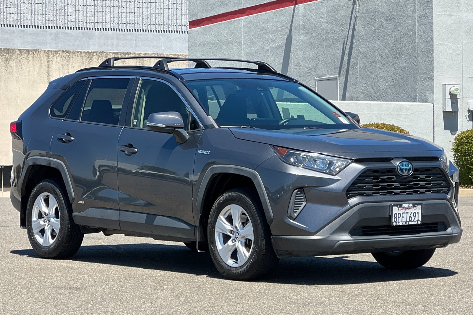 2020 Toyota RAV4 Hybrid LE