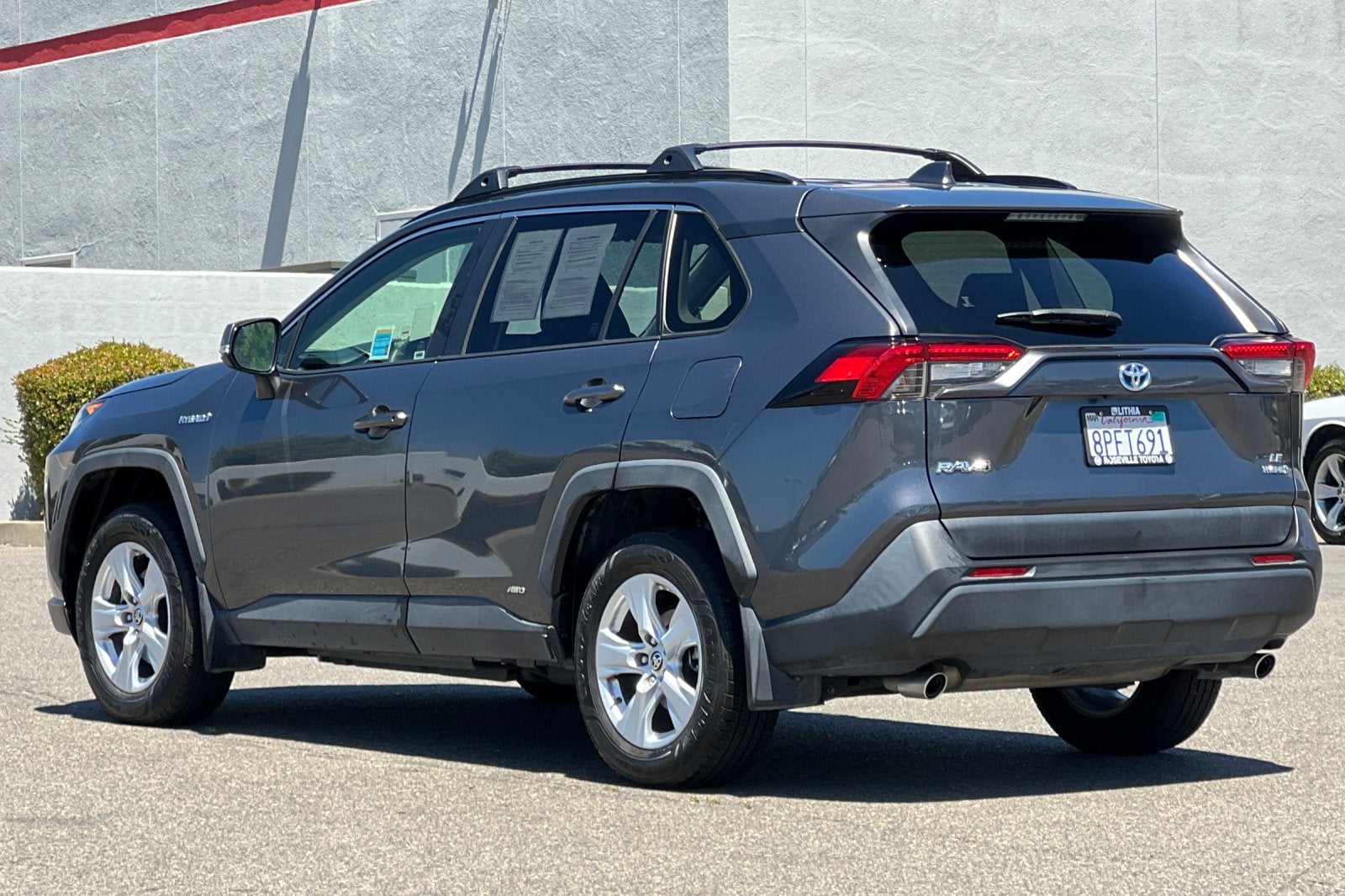 2020 Toyota RAV4 Hybrid LE