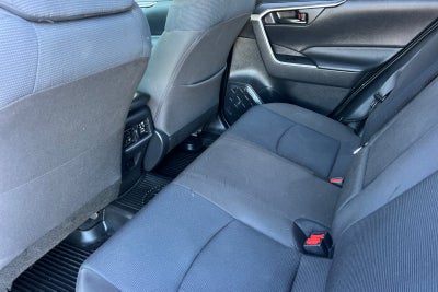 2022 Toyota RAV4 Hybrid LE