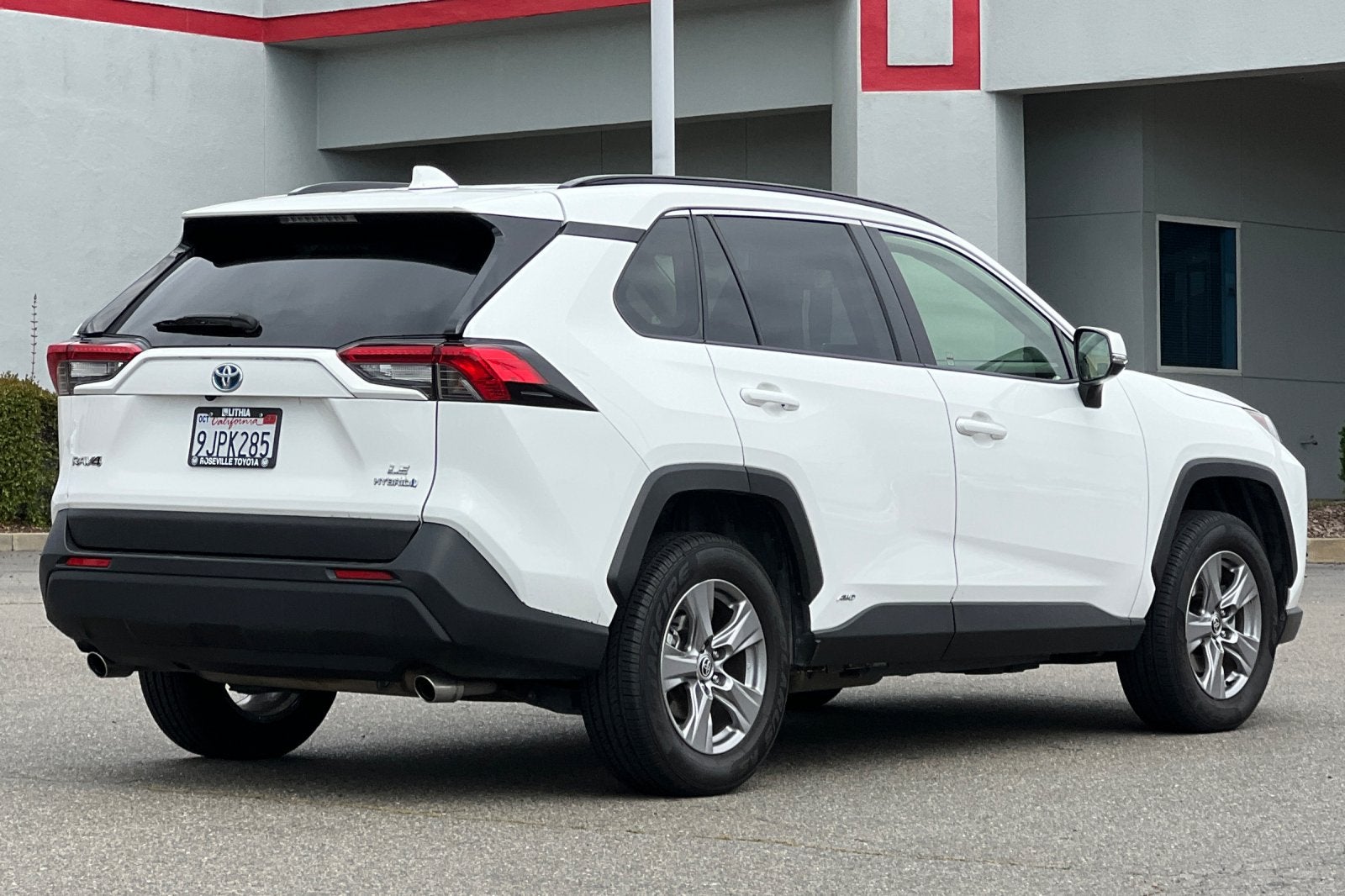 2023 Toyota RAV4 Hybrid LE
