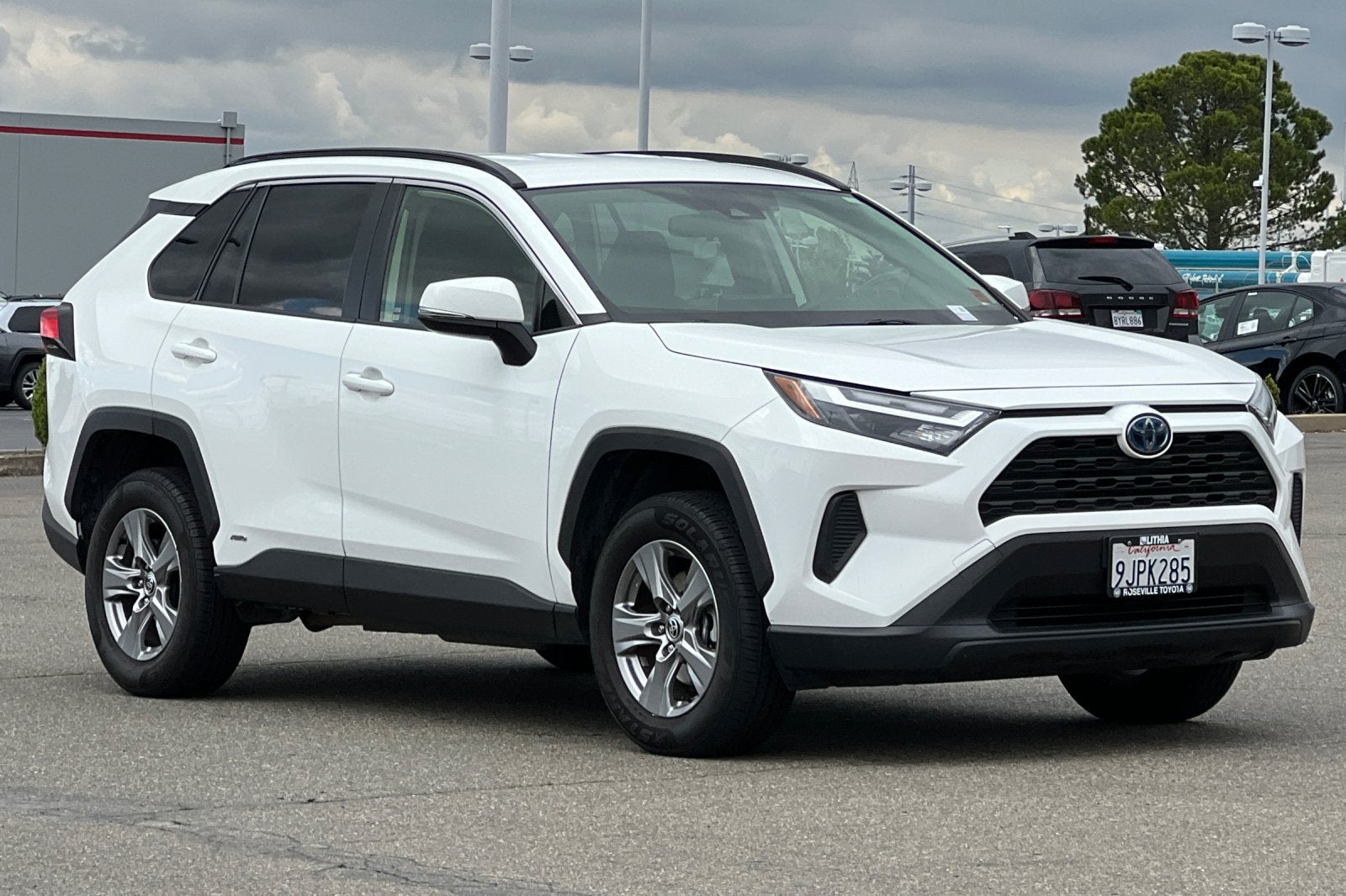 2023 Toyota RAV4 Hybrid LE