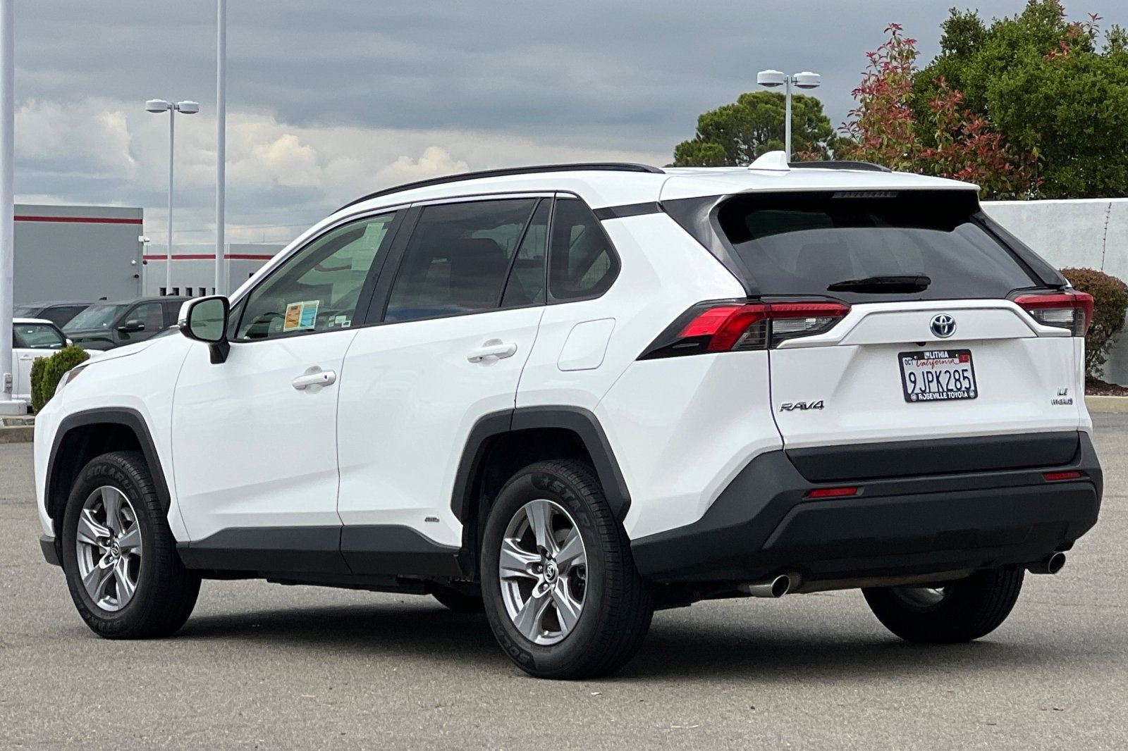 2023 Toyota RAV4 Hybrid LE
