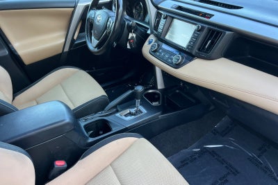 2017 Toyota RAV4 Hybrid XLE