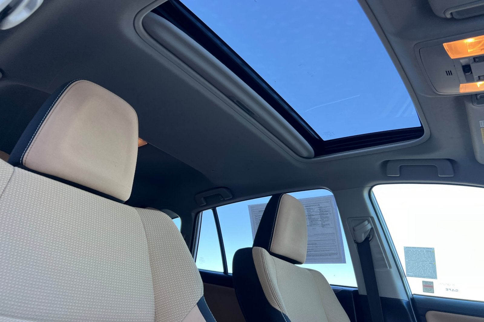 2017 Toyota RAV4 Hybrid XLE