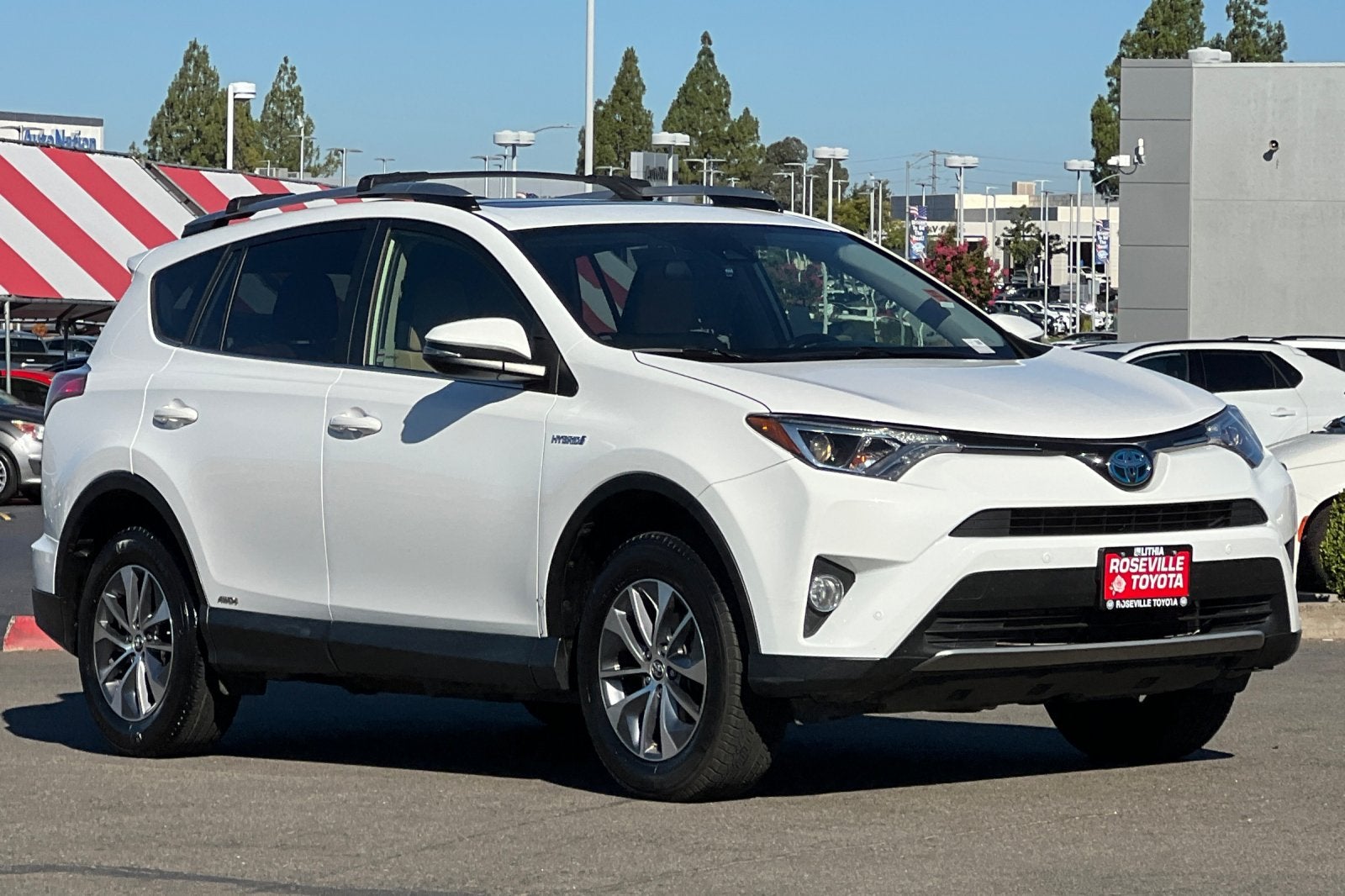 2017 Toyota RAV4 Hybrid XLE