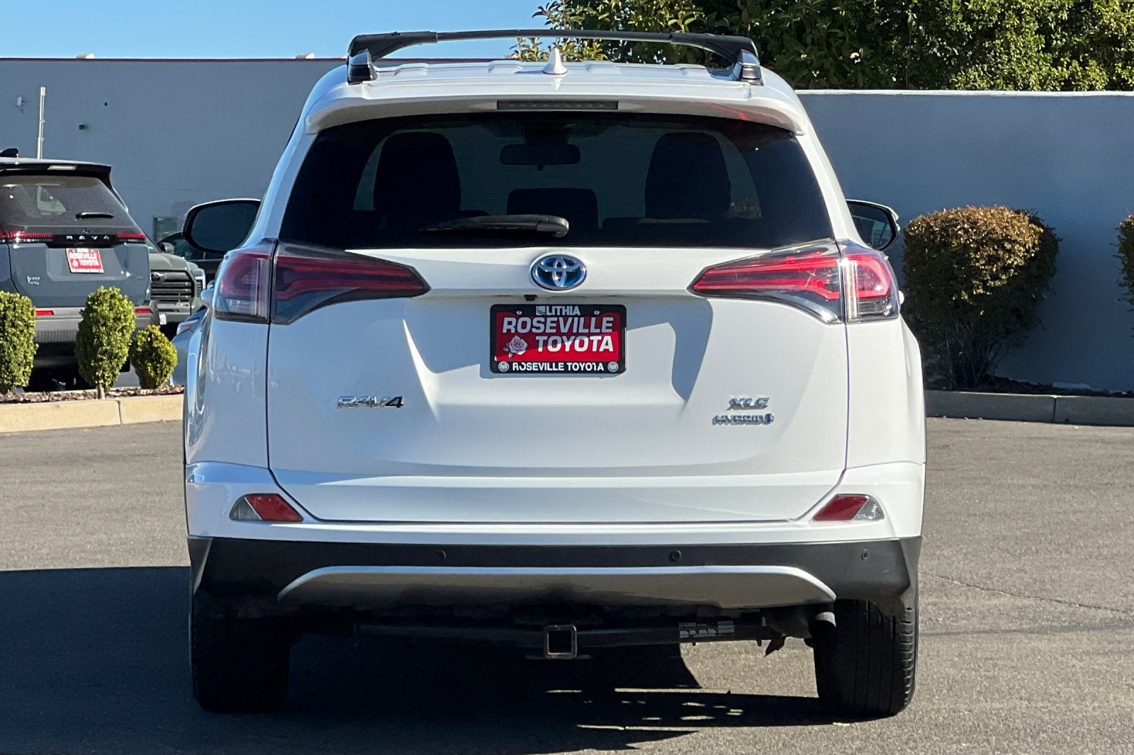 2017 Toyota RAV4 Hybrid XLE