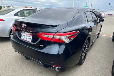2018 Toyota Camry SE