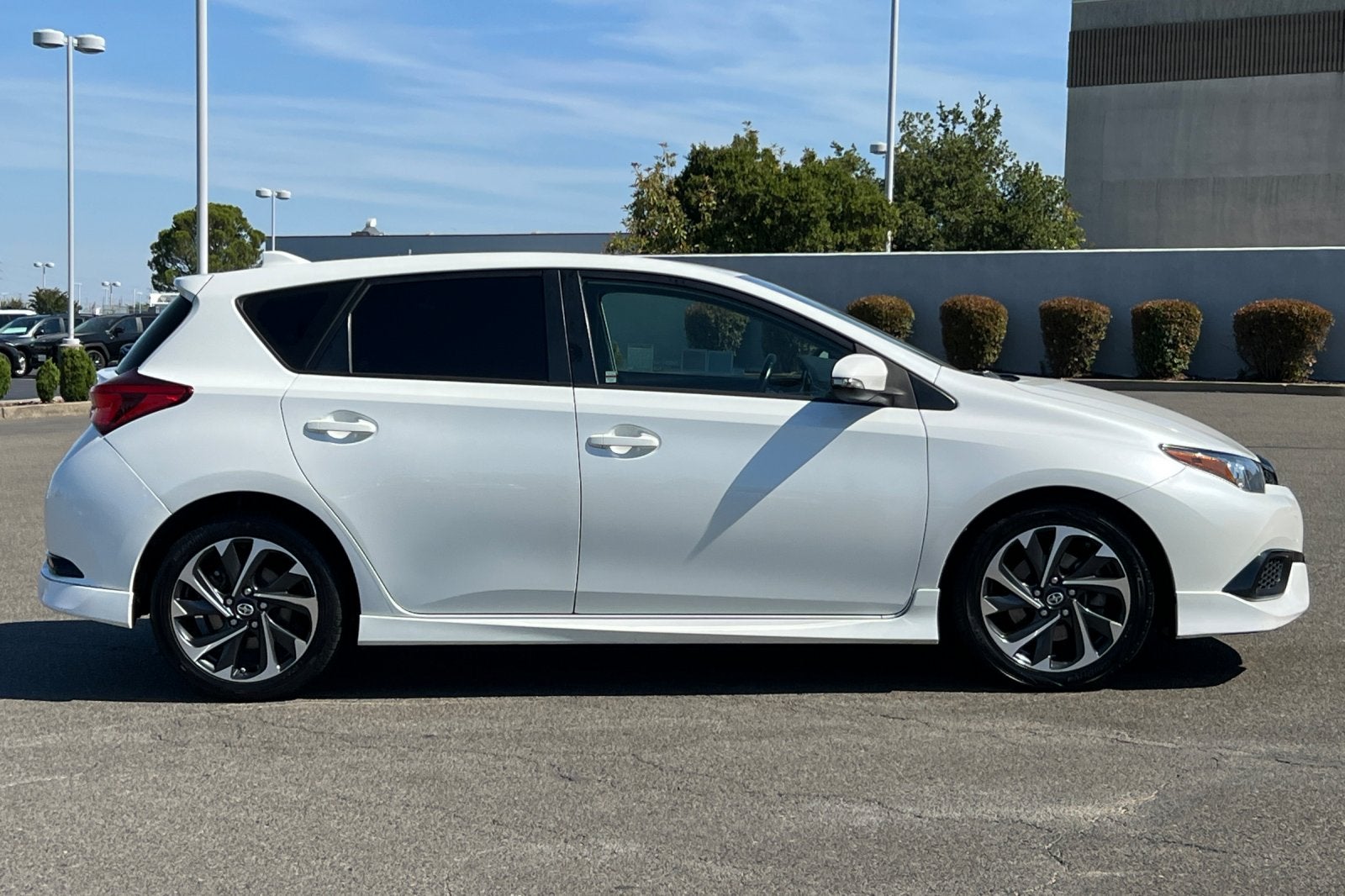 2016 Scion iM Base