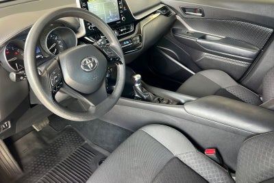 2021 Toyota C-HR LE