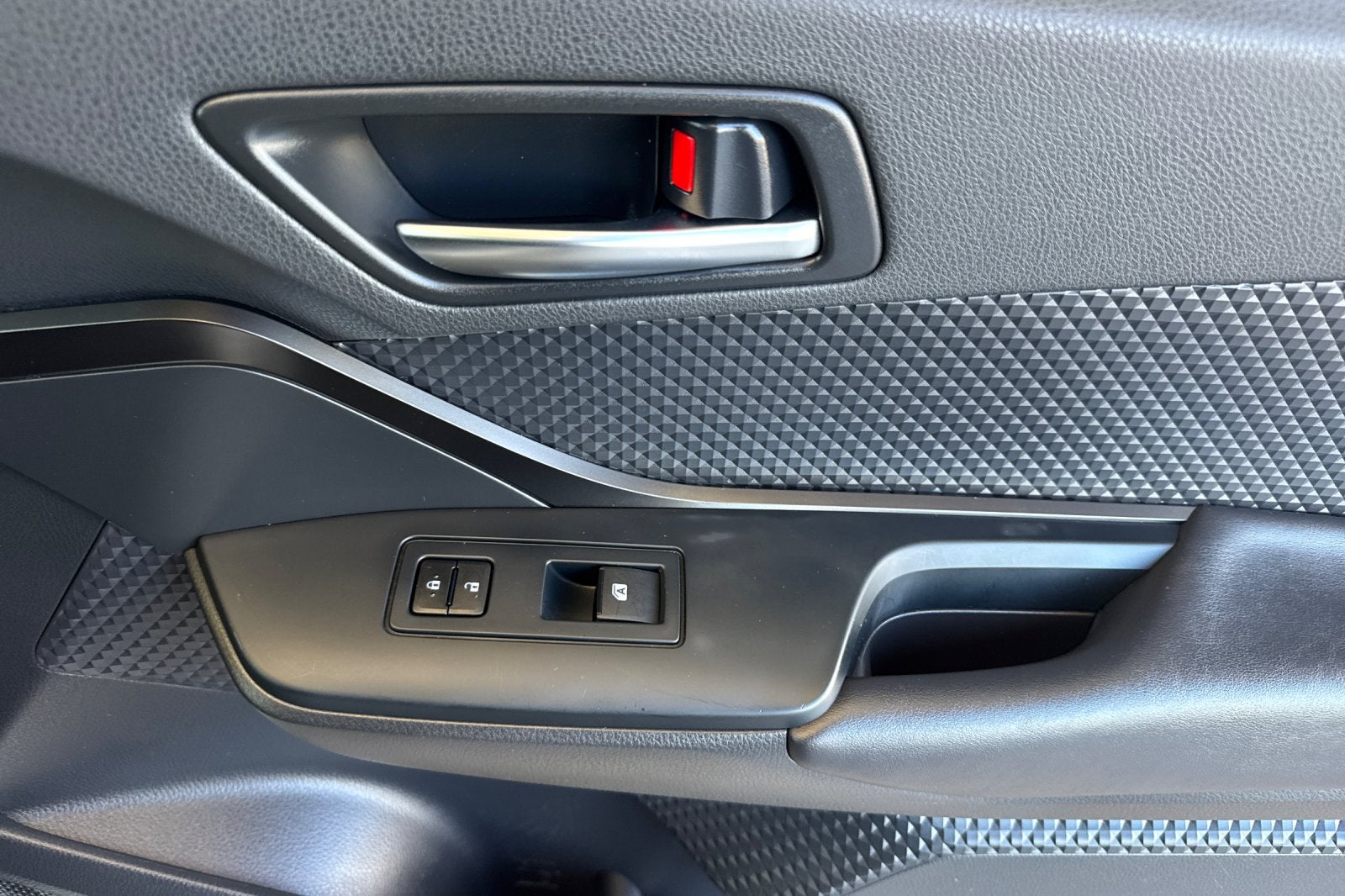 2019 Toyota C-HR LE