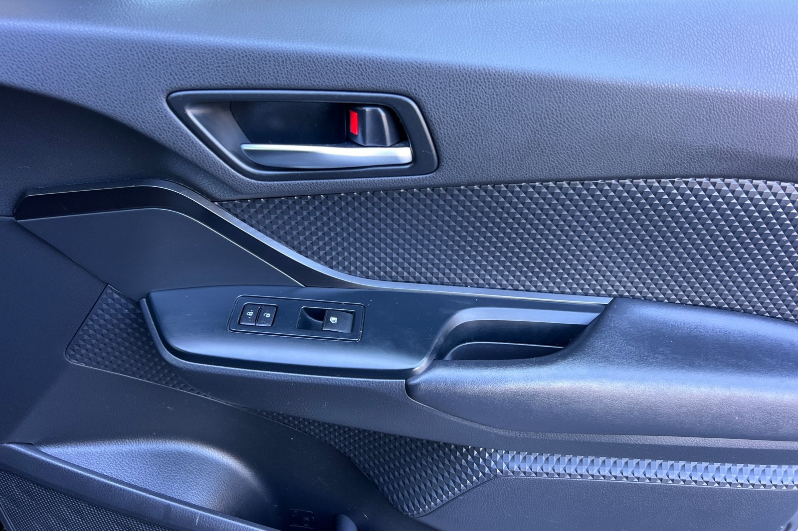 2019 Toyota C-HR LE