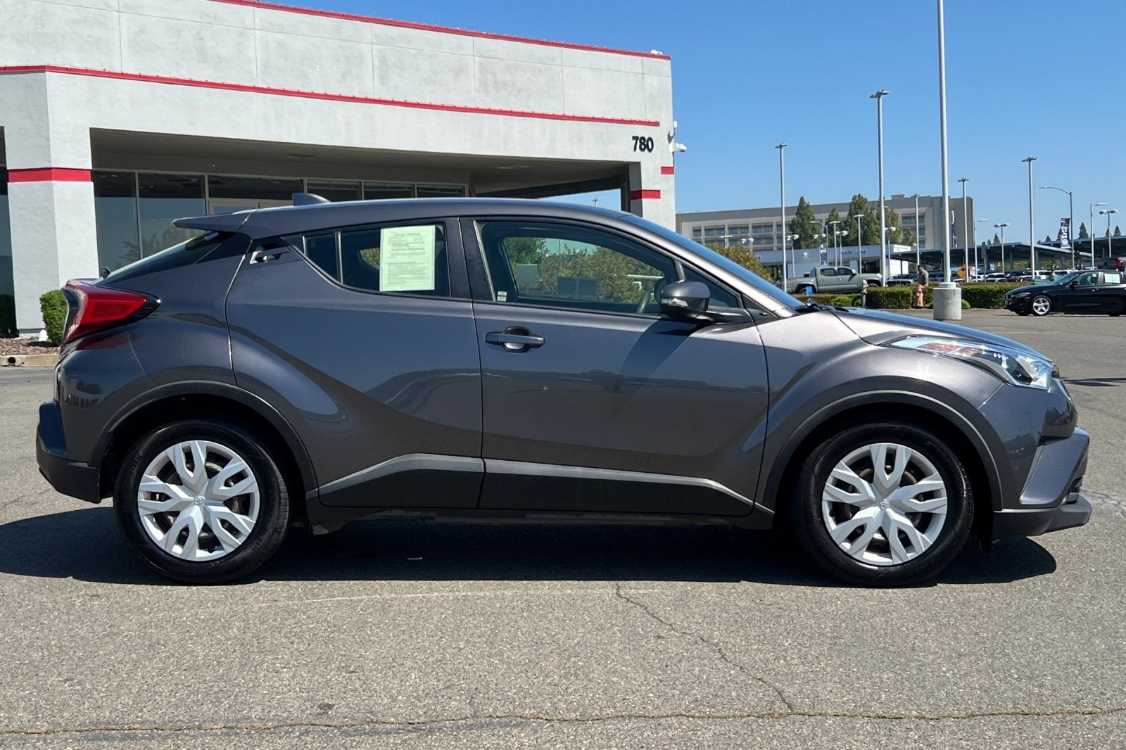 2019 Toyota C-HR LE