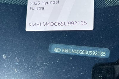 2025 Hyundai Elantra SEL Sport