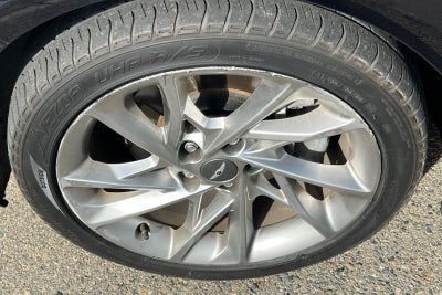 2022 Genesis G70 2.0T