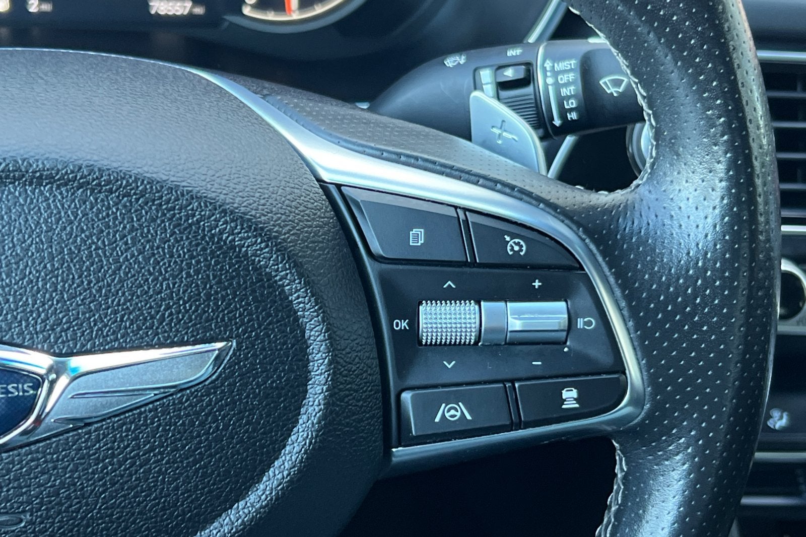 2022 Genesis G70 2.0T