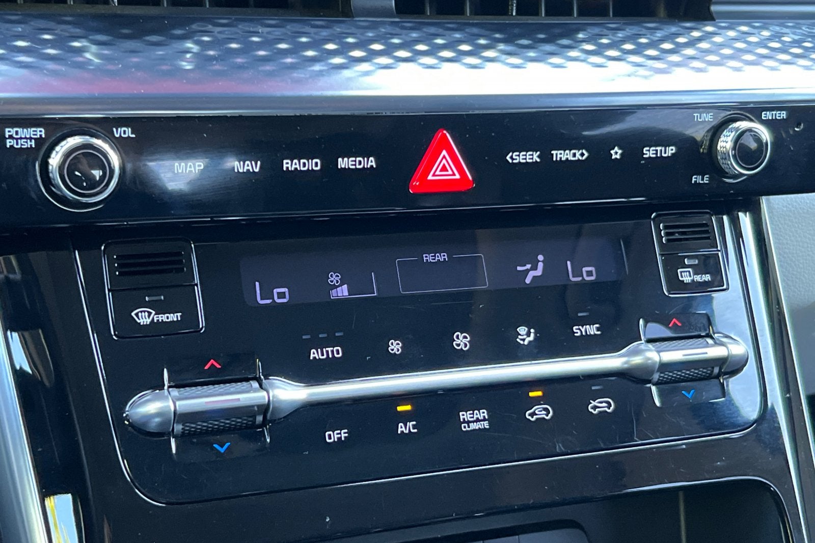 2024 Kia Carnival SX Prestige