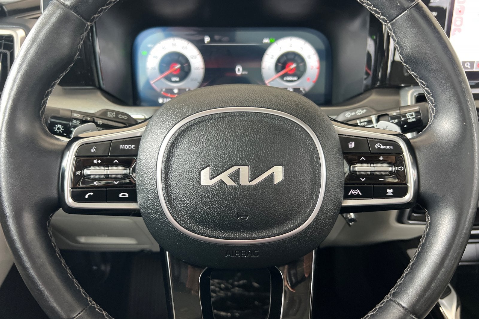 2023 Kia Sorento Plug-In Hybrid SX Prestige