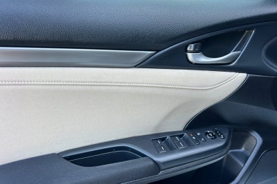 2018 Honda Civic Hatchback EX