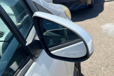 2015 Toyota Yaris L