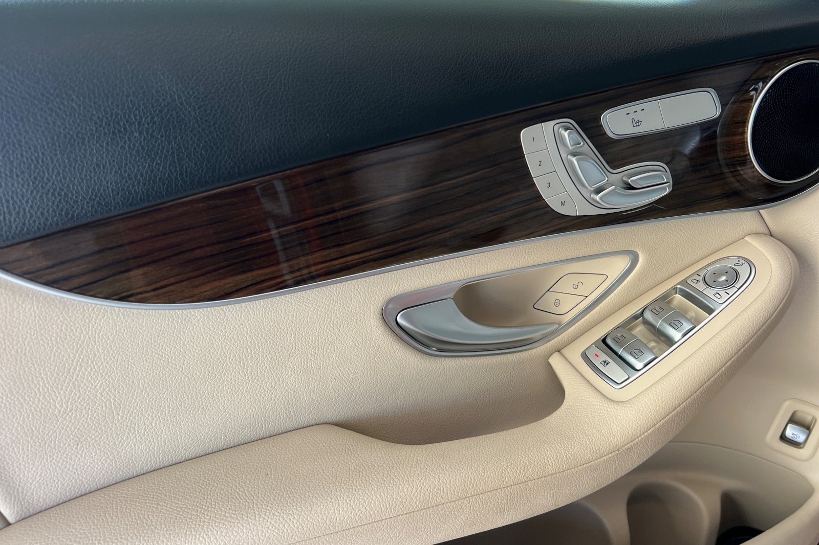 2021 Mercedes-Benz GLC GLC 300