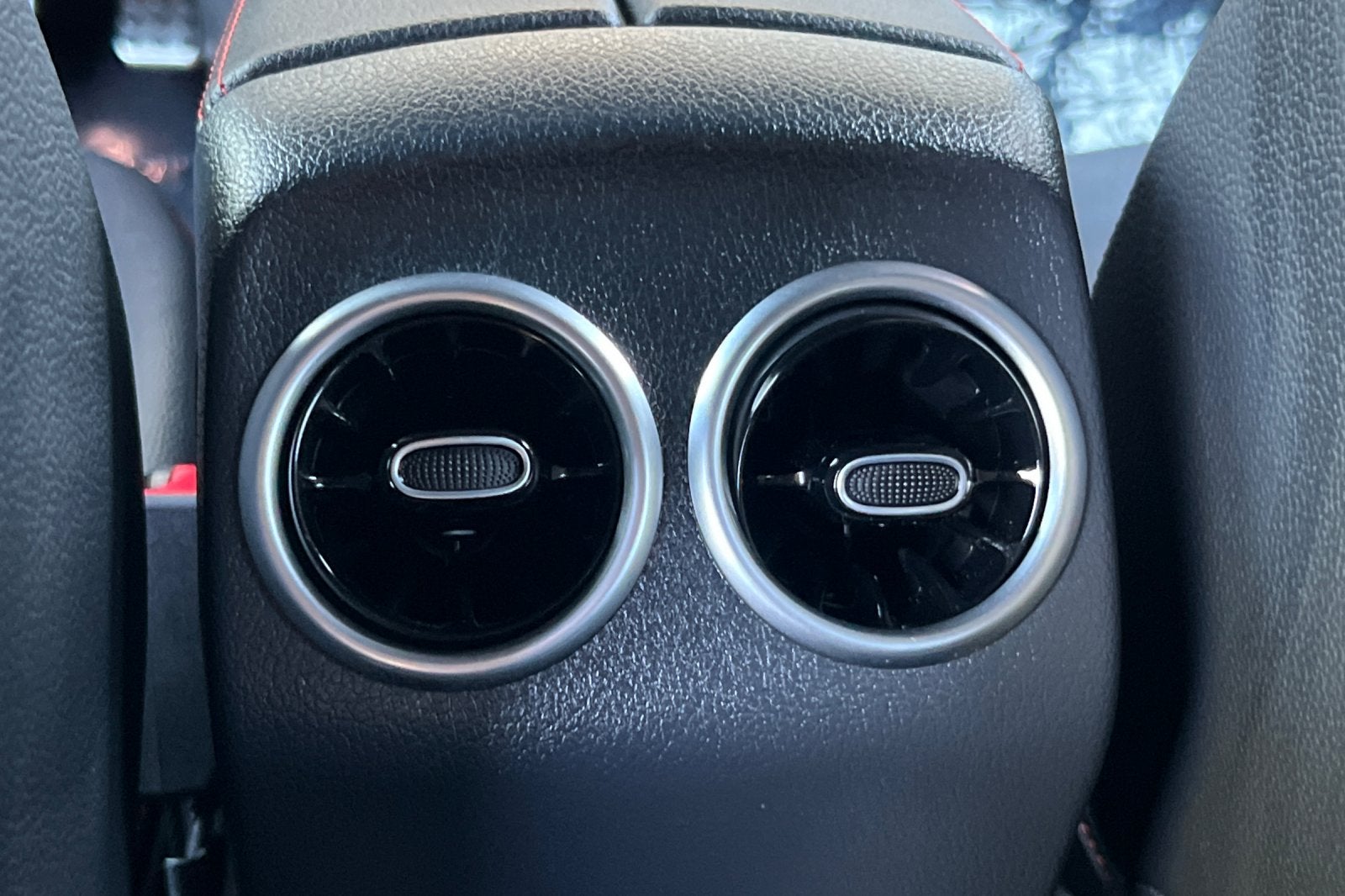 2025 Mercedes-Benz GLB 250 GLB 250