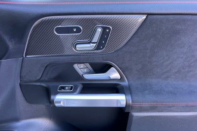 2025 Mercedes-Benz GLB 250 GLB 250