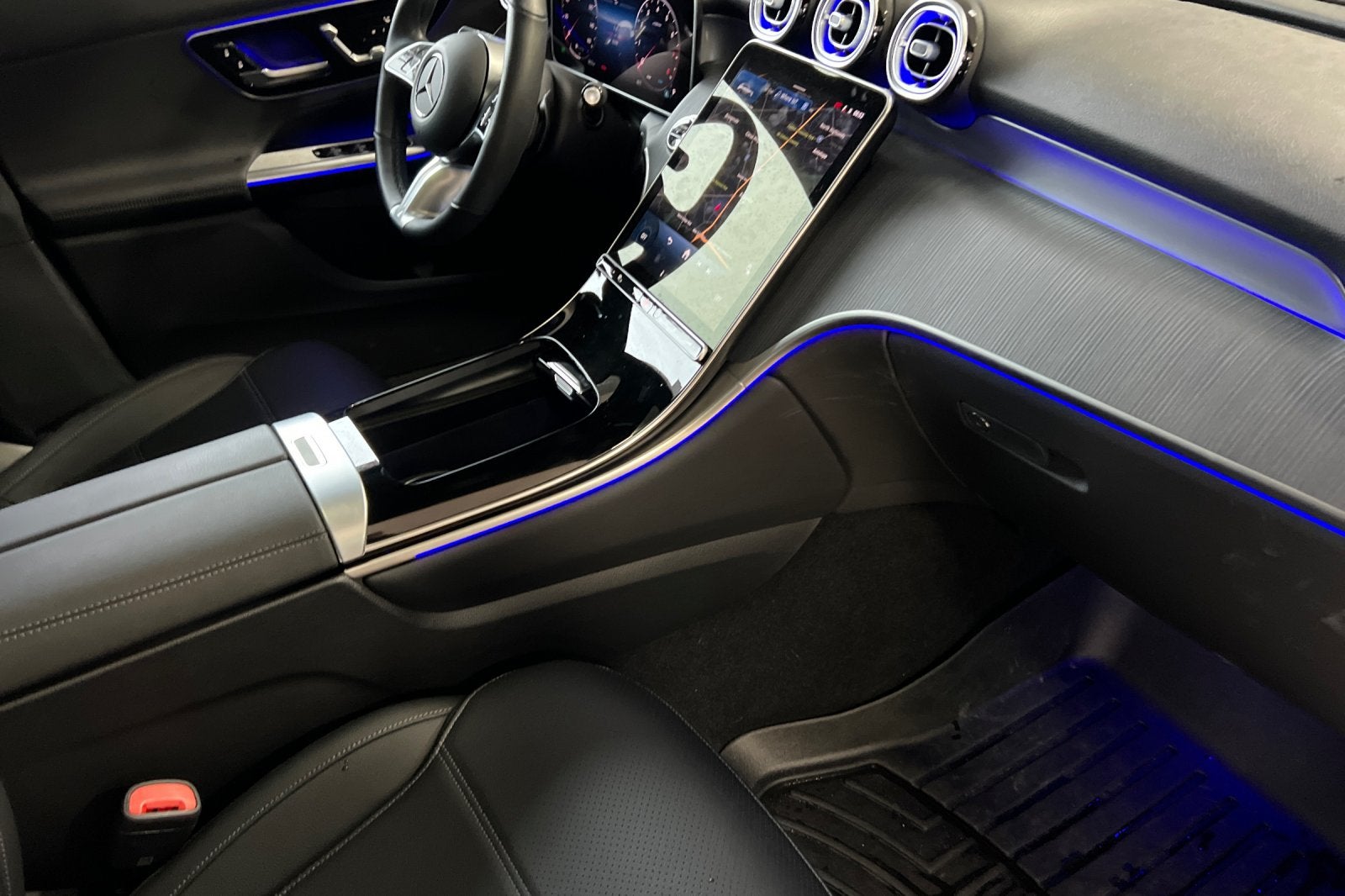 2025 Mercedes-Benz GLC GLC 300