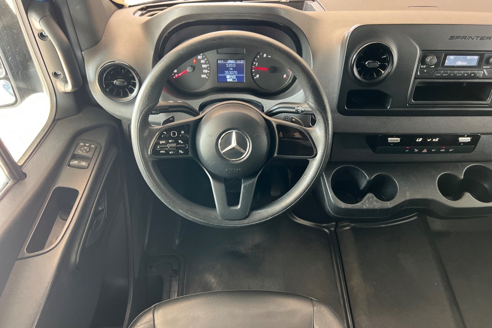 2022 Mercedes-Benz Sprinter Crew Van Base