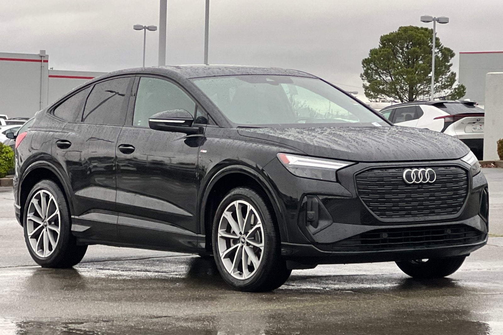 2022 Audi Q4 e-tron Sportback Premium Plus