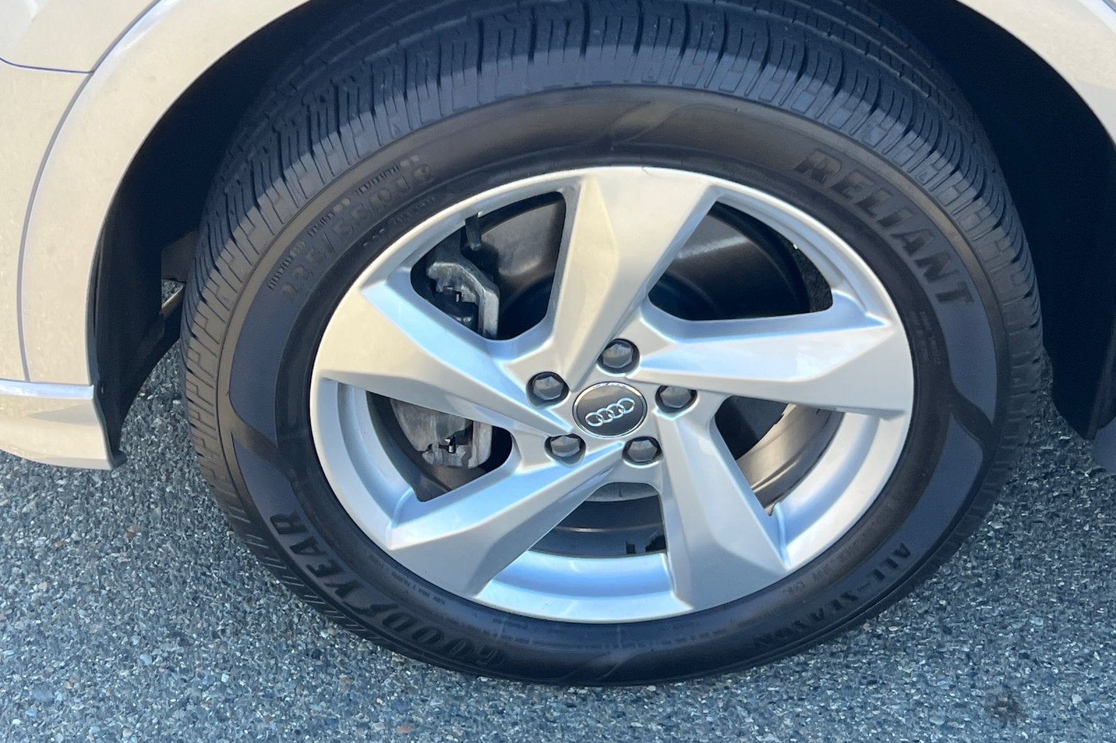 2019 Audi Q3 Premium