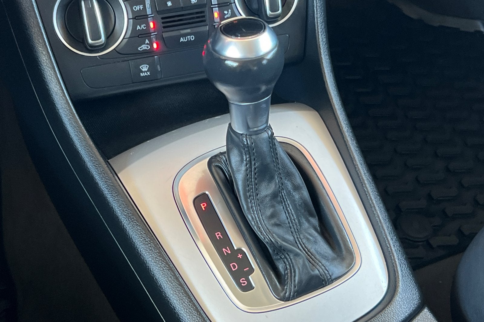 2017 Audi Q3 Premium