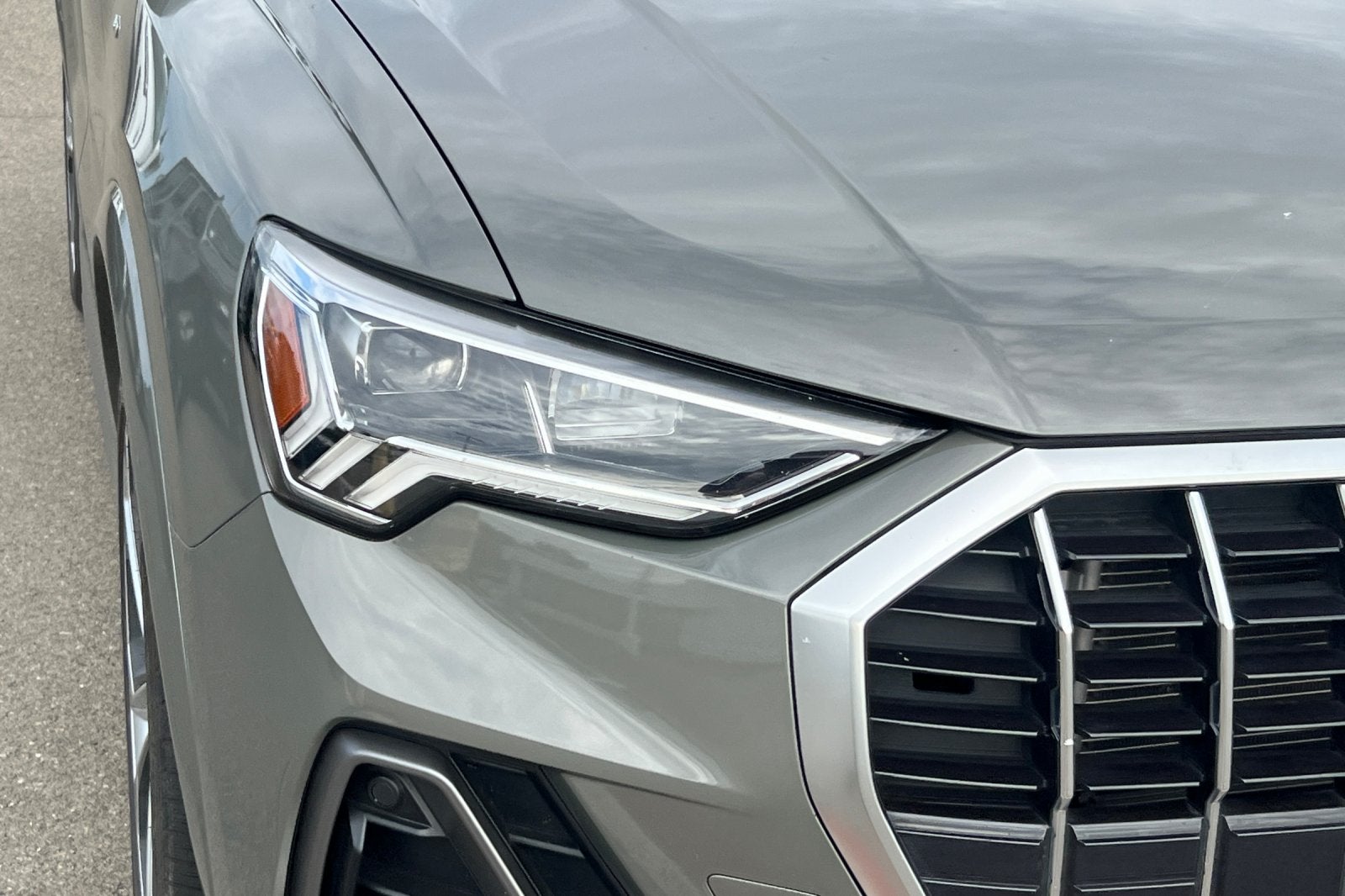 2021 Audi Q3 S line Premium Plus