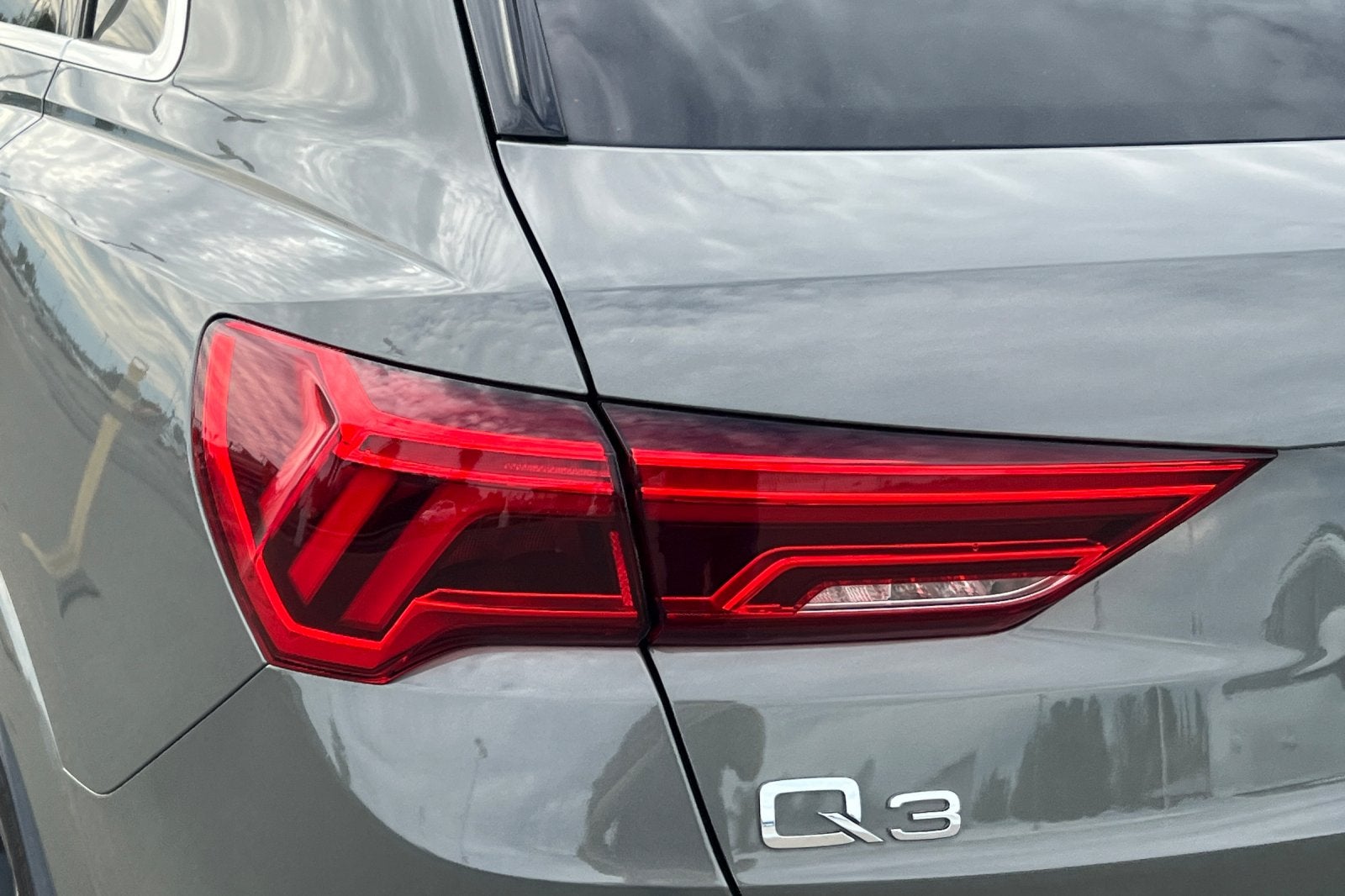 2021 Audi Q3 S line Premium Plus