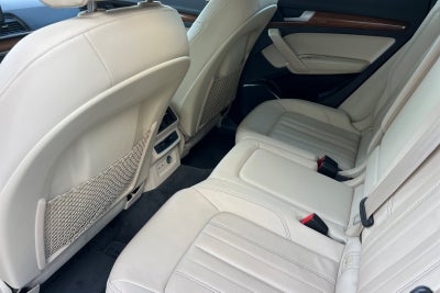 2023 Audi Q5 S line Premium
