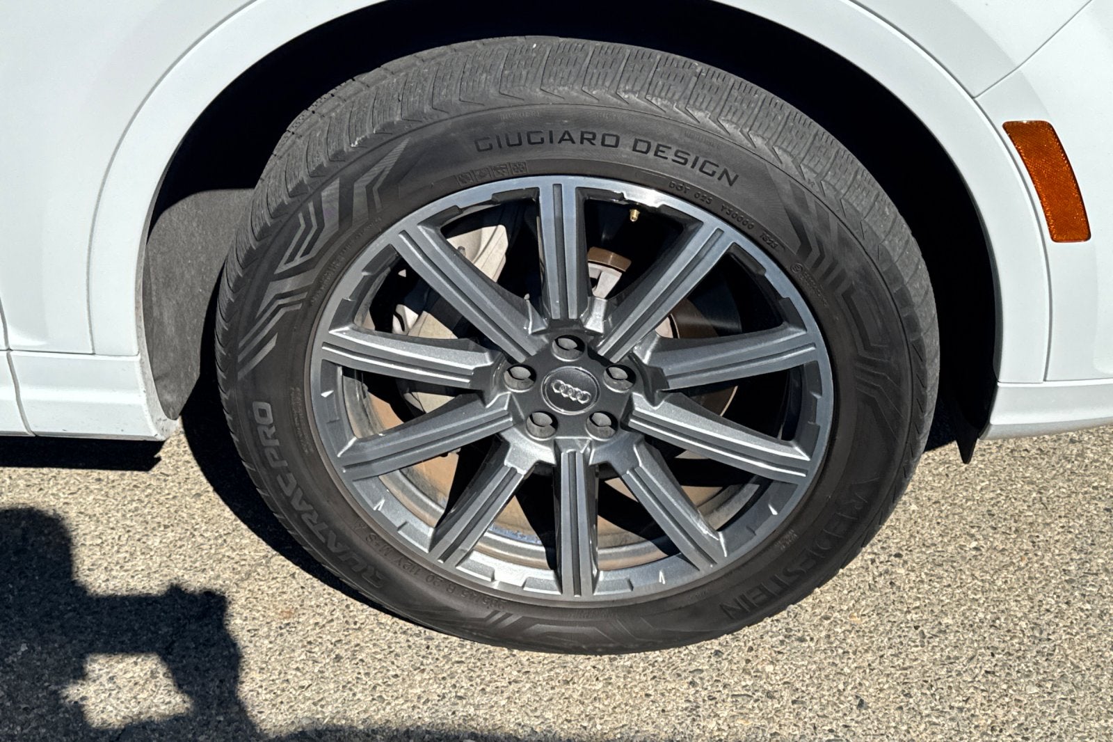 2019 Audi Q7 Premium Plus