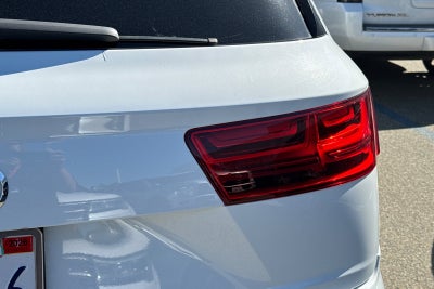 2019 Audi Q7 Premium Plus