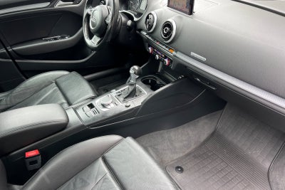 2016 Audi A3 e-tron Premium Plus