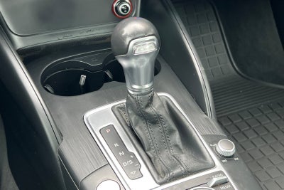 2016 Audi A3 e-tron Premium Plus